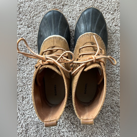 Sorel Women’s Out N about Leather Snow Boot Women’s Size 10 - Picture 10 of 11